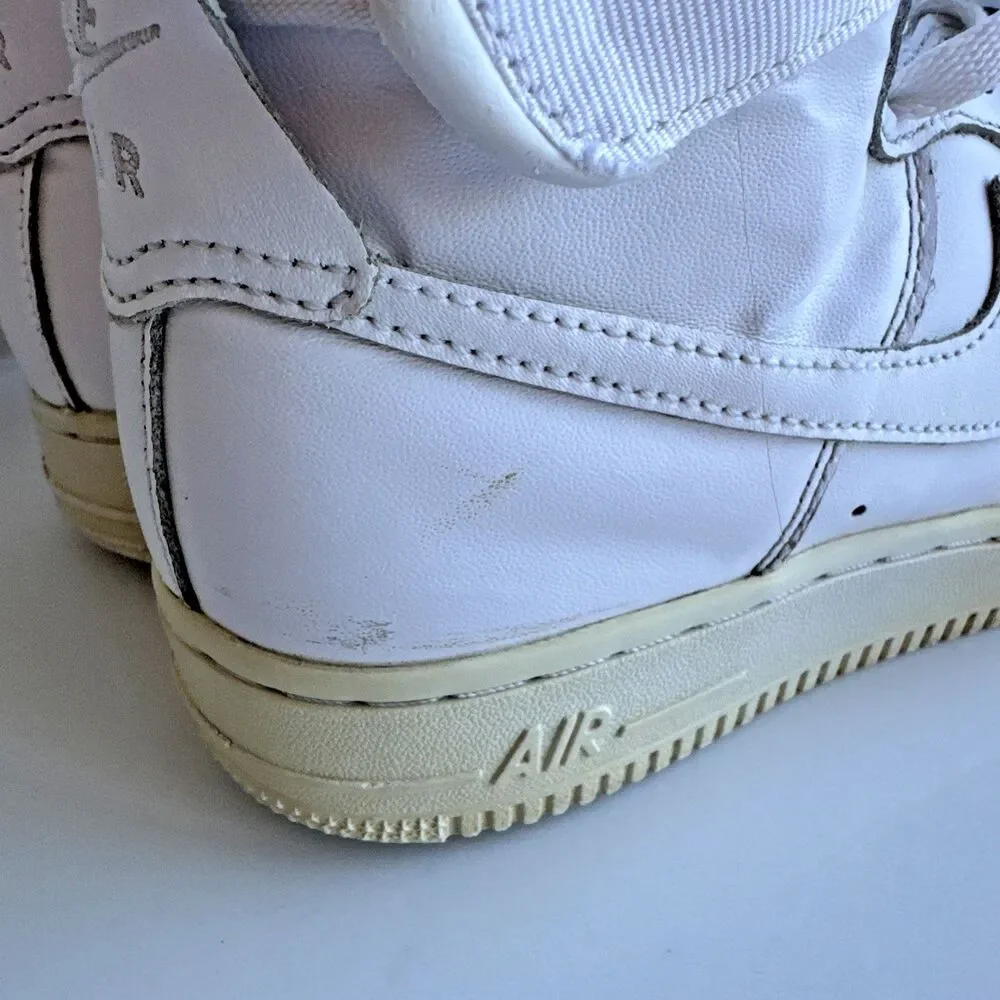 Nike Air Force 1 High White Leather Sneakers Mens Size 7 EU38 Retro 334031-105